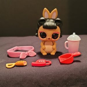 L.O.L. Surprise Pet Short Stop Hop Bunny